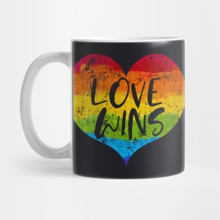 Love Wins LGBT Heart Rainbow Statement Mug